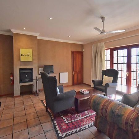The Clarens Place Exterior foto